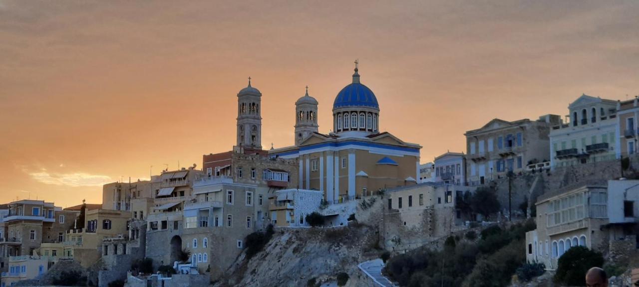 Hermes Penthouse Ερμούπολη Εξωτερικό φωτογραφία